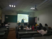 四川电大直属学院举办会计专业素质教育讲座